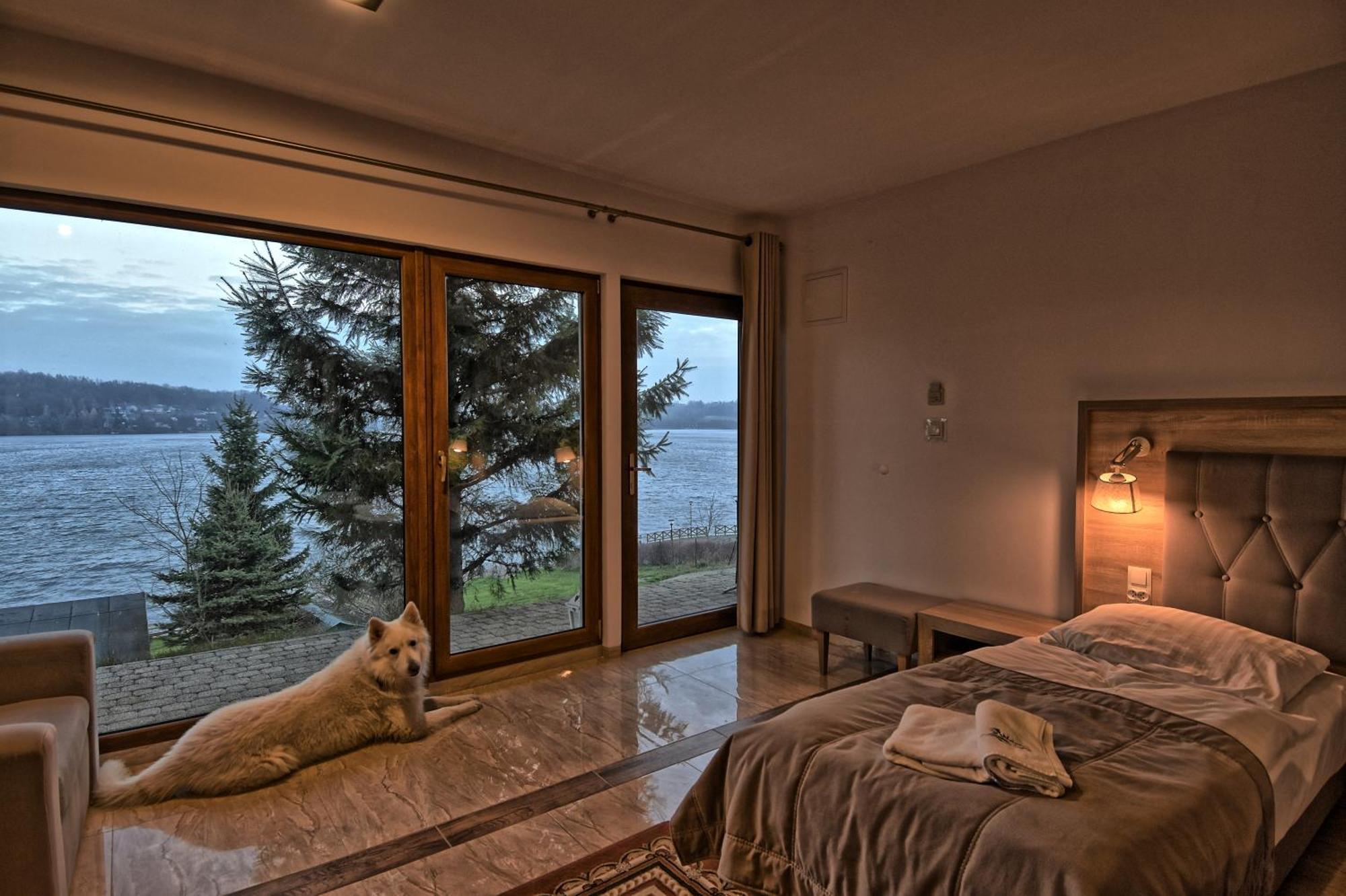 Wichrowe Wzgorze Chmielno Hotel Екстериор снимка